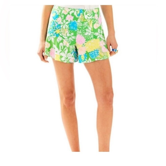 Lilly Pulitzer Folly Skort Hibiscus Stroll Print Size 00 - Picture 2 of 12